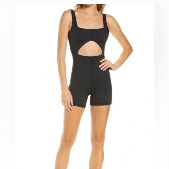 WeWoreWhat Black Cutout Romper Bodysuit - Picture 3 of 8